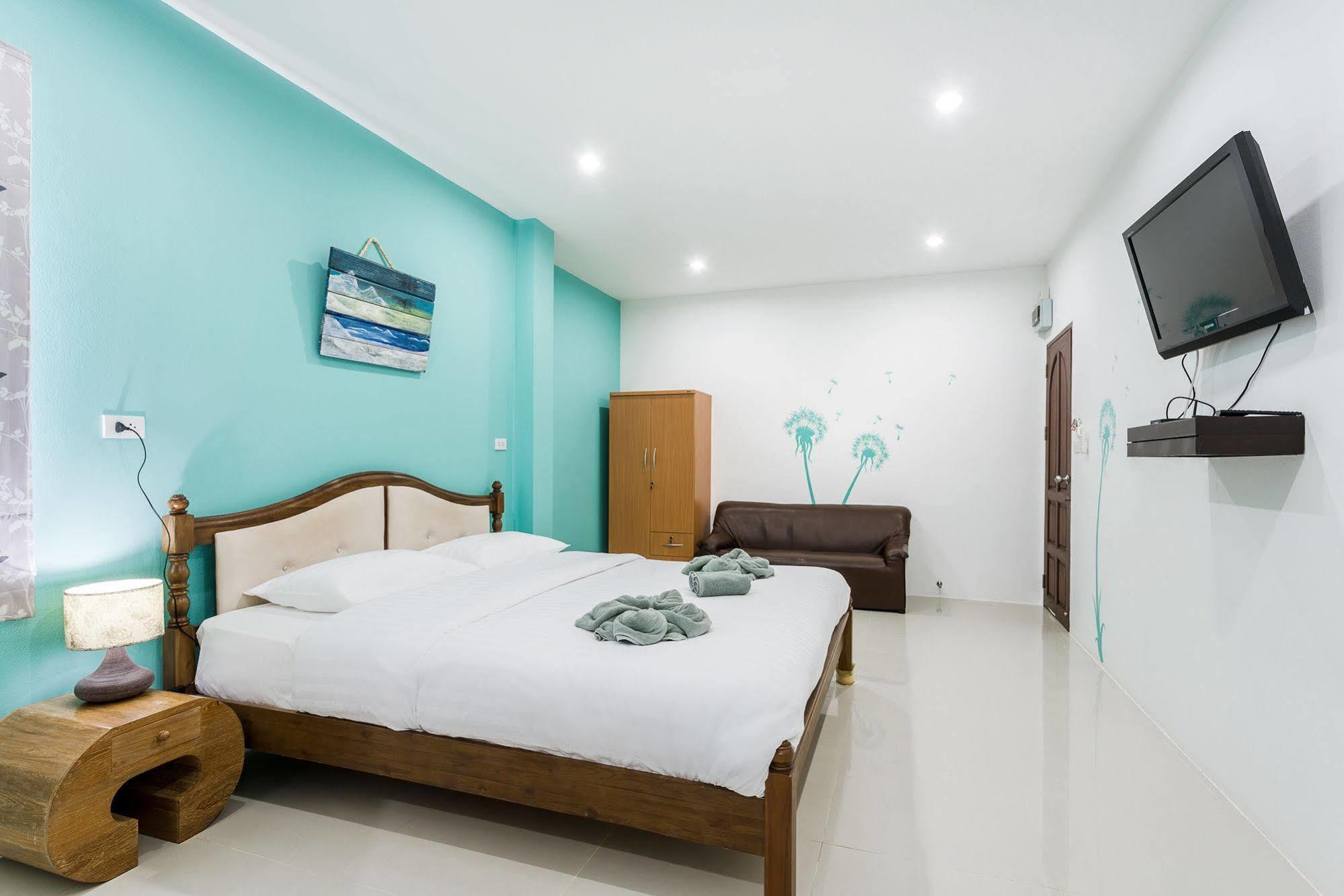 Pelegrin Hotel Samui Bophut Buitenkant foto