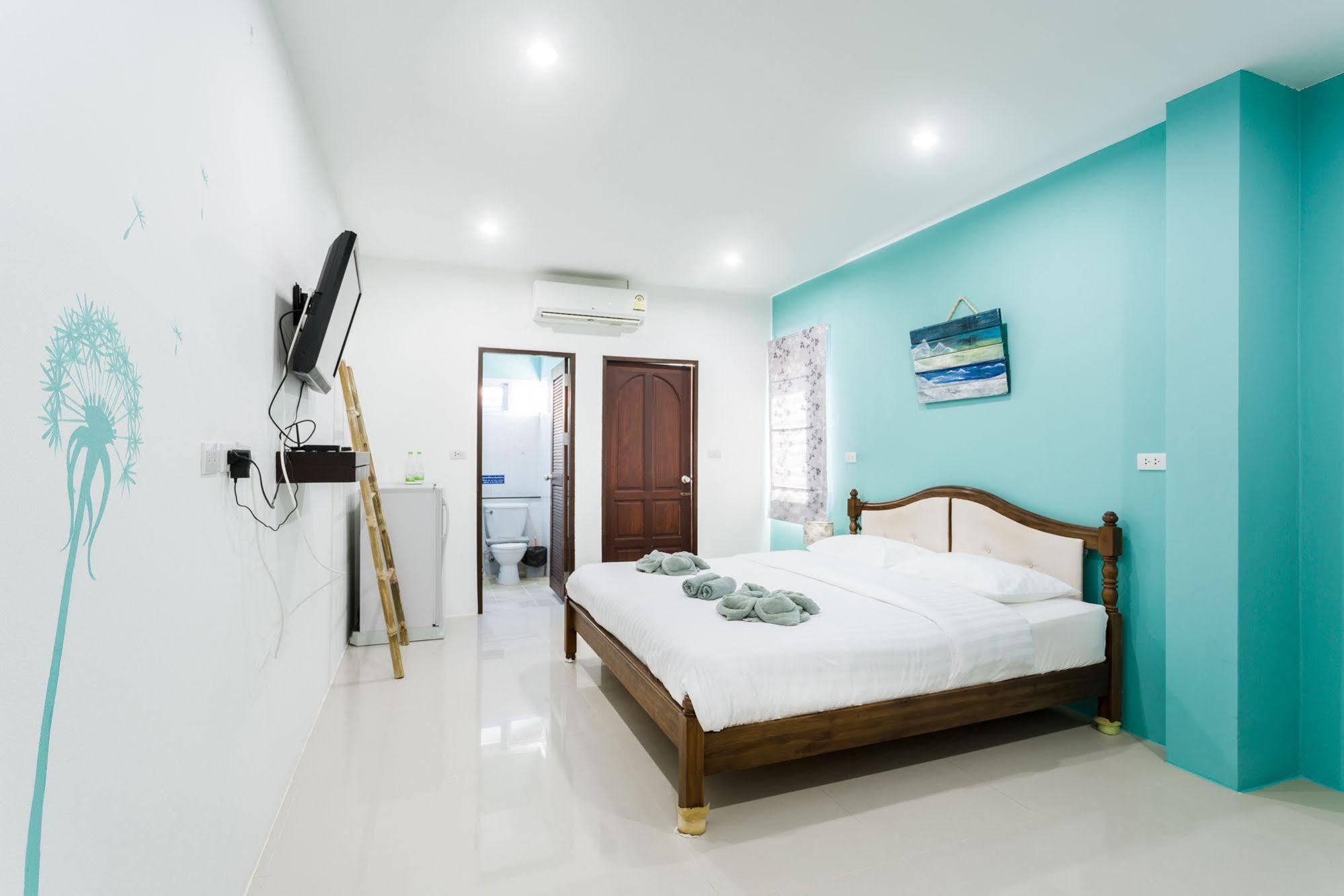 Pelegrin Hotel Samui Bophut Buitenkant foto