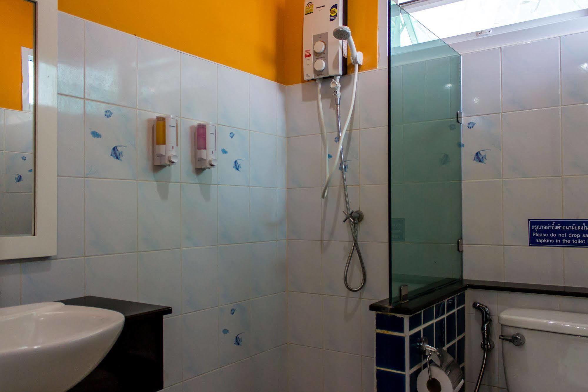 Pelegrin Hotel Samui Bophut Buitenkant foto