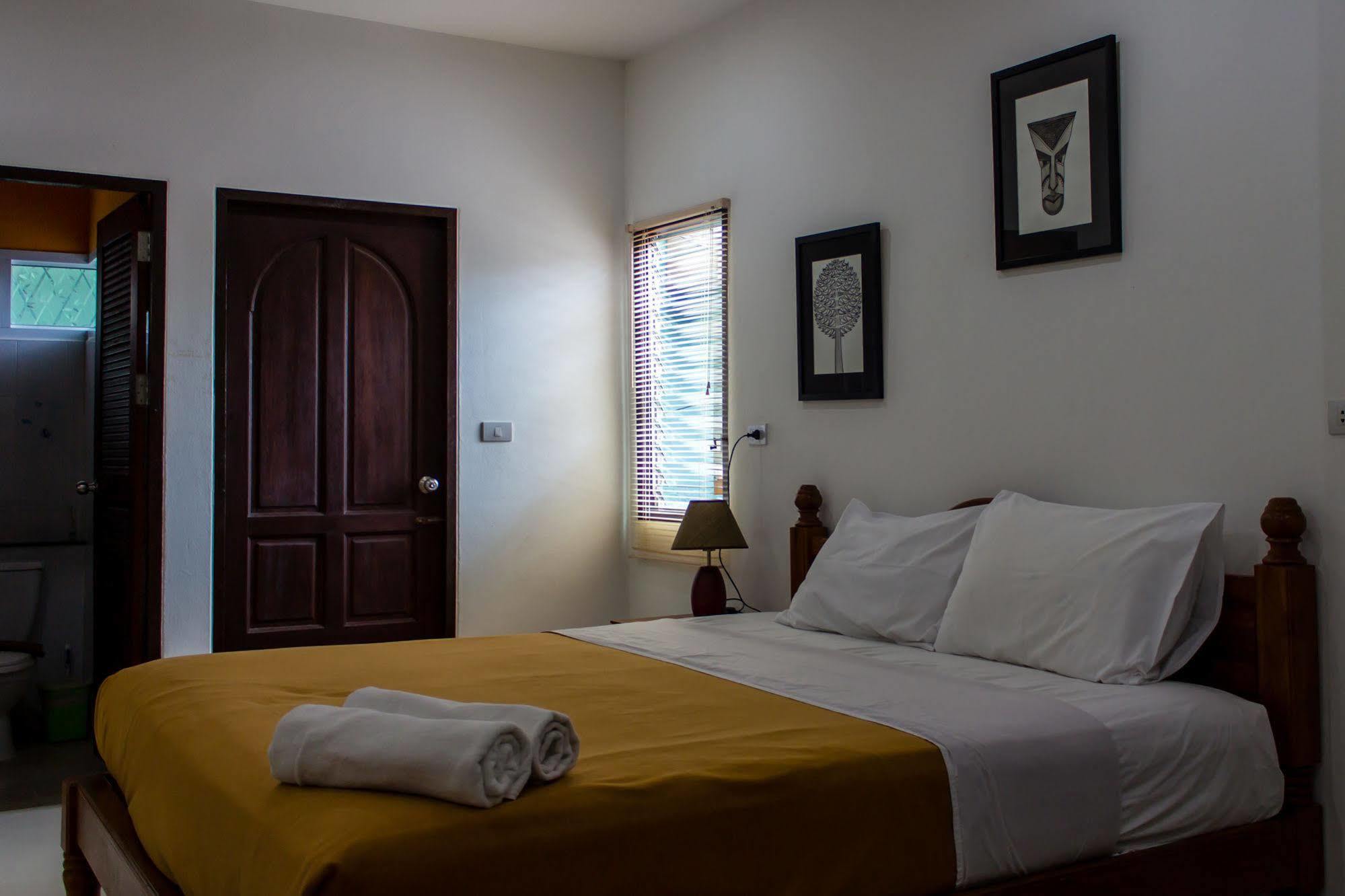 Pelegrin Hotel Samui Bophut Buitenkant foto